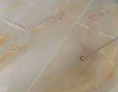 凤翔瓷砖空鼓维修公司分享粘合剂选择不当在瓷砖铺贴过程中可能导致以下问题